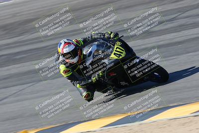 media/Mar-21-2025-CVMA Friday Practice (Fri) [[30cd4fe323]]/3-Racer 2/Session 2 (Bowl)/
